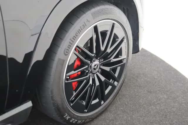 Mercedes-Benz GLE (2024) thumbnail 12