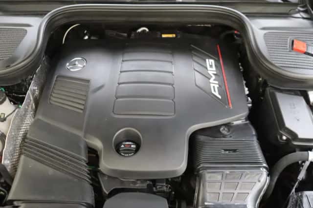 Mercedes-Benz GLE (2024) thumbnail 5