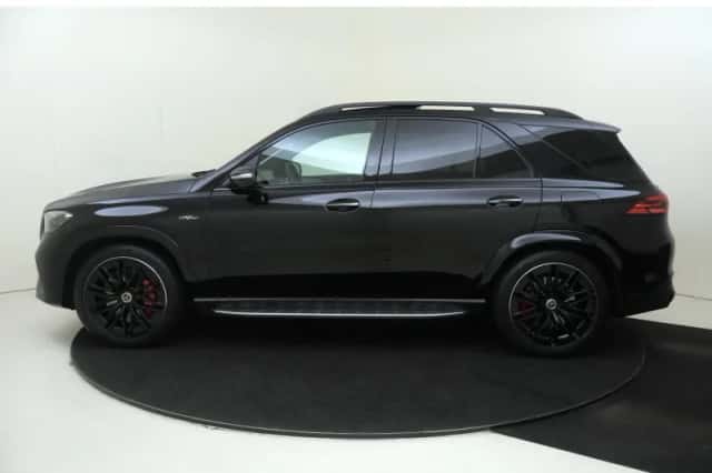 Mercedes-Benz GLE (2024) thumbnail 8