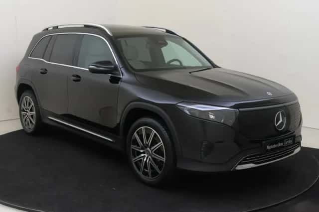 Mercedes-Benz EQB (2025) thumbnail 2
