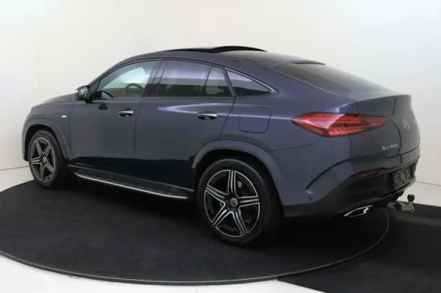 Mercedes-Benz GLE (2025) thumbnail 3