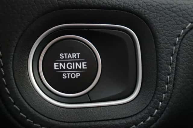 Mercedes-Benz GLE (2025) thumbnail 28