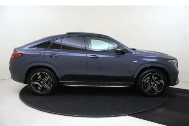 Mercedes-Benz GLE (2025) thumbnail 9