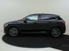 Mercedes-Benz GLA thumbnail 2