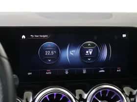 Mercedes-Benz GLA thumbnail 18