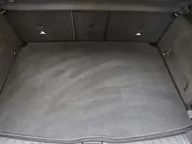 Mercedes-Benz GLA thumbnail 32