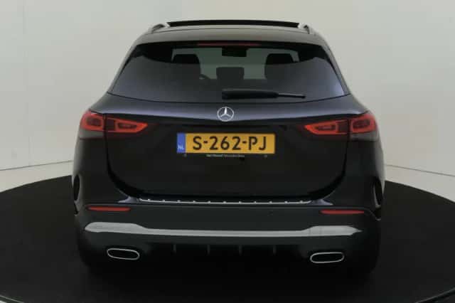 Mercedes-Benz GLA (2021) thumbnail 8
