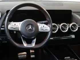 Mercedes-Benz GLA thumbnail 10