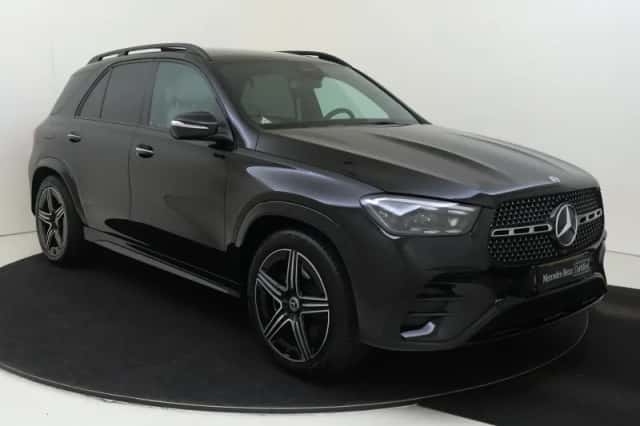 Mercedes-Benz GLE (2026) thumbnail 2