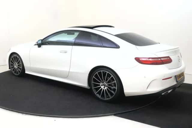 Mercedes-Benz E-Klasse (2020) thumbnail 3