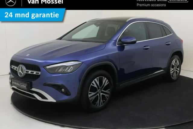 Mercedes-Benz GLA (2024) thumbnail 1