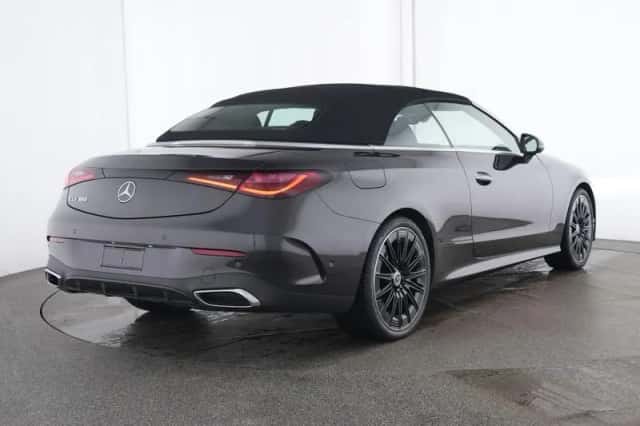 Mercedes-Benz CLE (2025) thumbnail 3