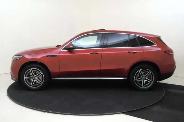 Mercedes-Benz EQC (2021) thumbnail 8