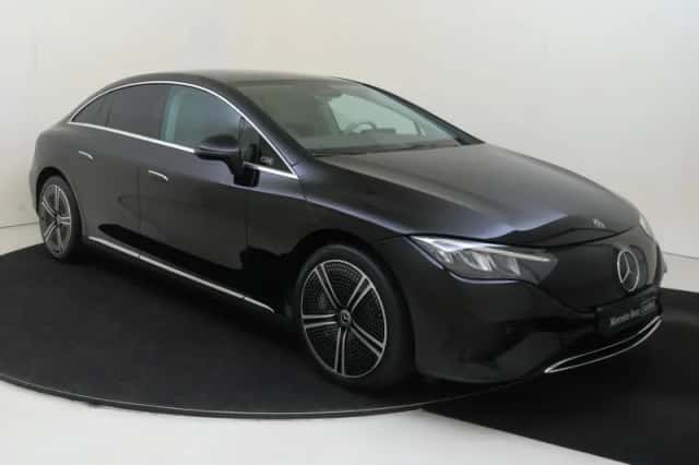 Mercedes-Benz EQE (2025) thumbnail 2