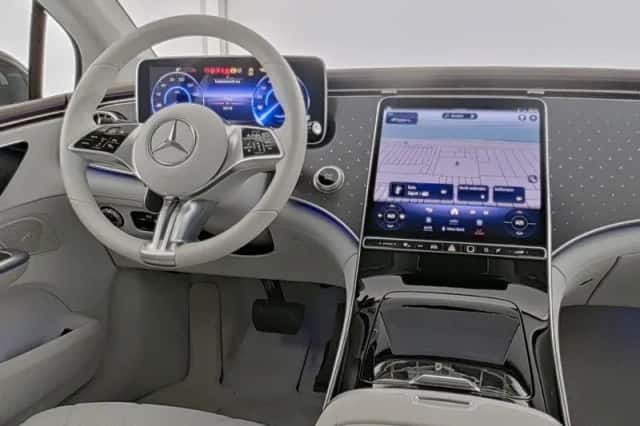 Mercedes-Benz EQE (2025) thumbnail 6