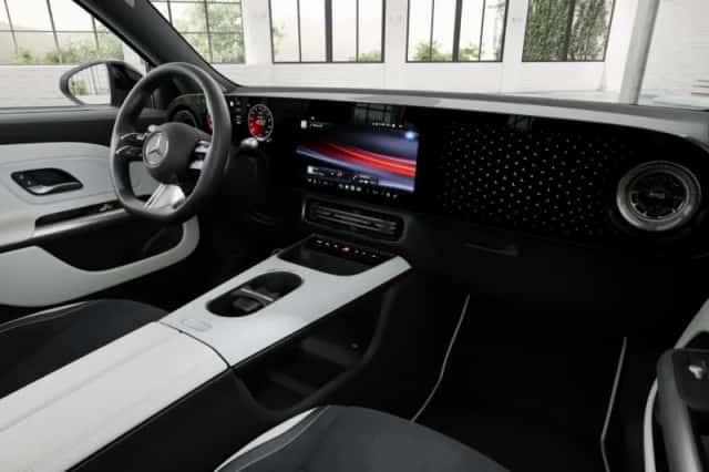 Mercedes-Benz GLB-Klasse (2026) thumbnail 2