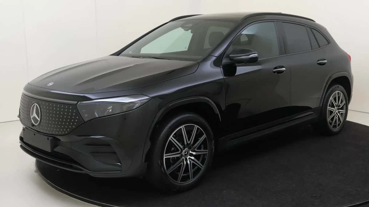 Mercedes-Benz EQA — foto 1