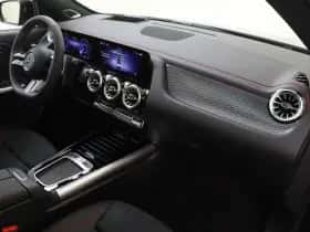 Mercedes-Benz EQA thumbnail 11