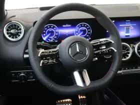 Mercedes-Benz EQA thumbnail 15