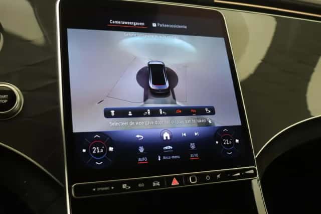 Mercedes-Benz EQE (2023) thumbnail 21