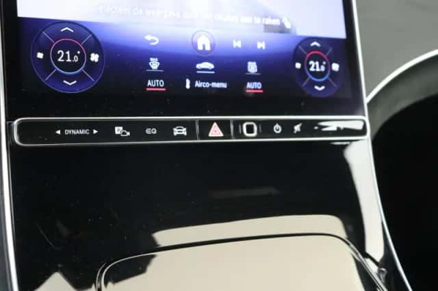 Mercedes-Benz EQE (2023) thumbnail 22