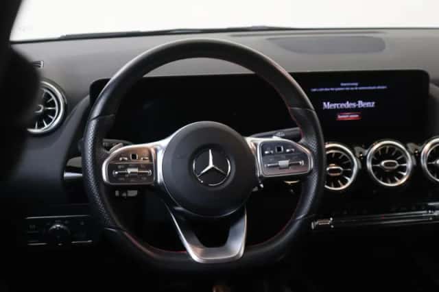 Mercedes-Benz GLA (2020) thumbnail 10