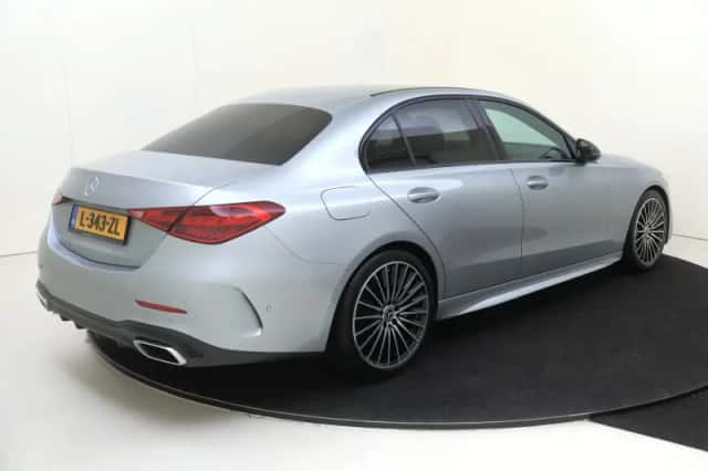 Mercedes-Benz C-Klasse (2021) thumbnail 4