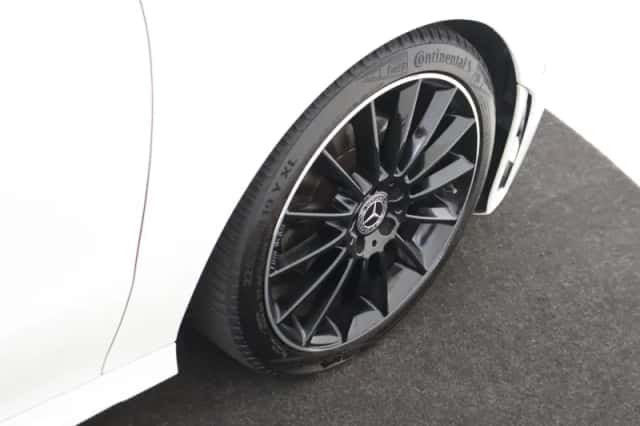 Mercedes-Benz CLA-Klasse (2019) thumbnail 4
