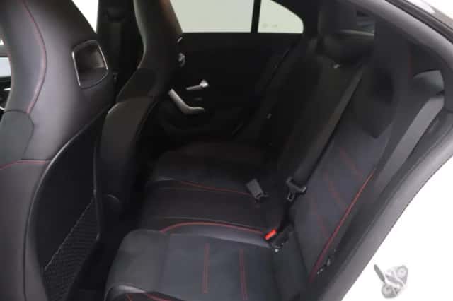 Mercedes-Benz CLA-Klasse (2019) thumbnail 6