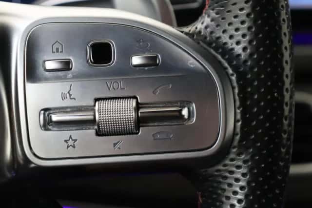 Mercedes-Benz GLE (2021) thumbnail 19
