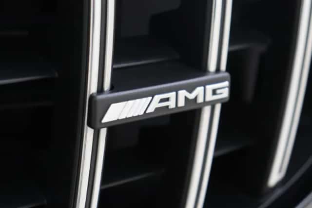 Mercedes-Benz GLE (2022) thumbnail 12