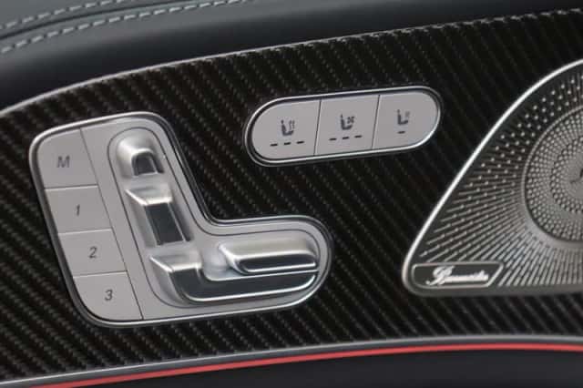 Mercedes-Benz GLE (2022) thumbnail 37