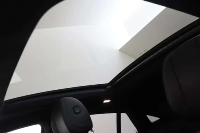 Mercedes-Benz GLE (2022) thumbnail 39