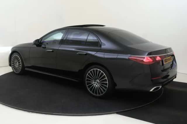 Mercedes-Benz E-Klasse (2025) thumbnail 3