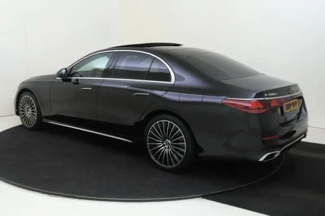 Mercedes-Benz E-Klasse (2025) thumbnail 3