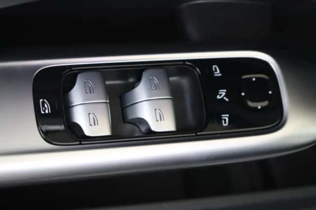Mercedes-Benz C-Klasse (2025) thumbnail 30