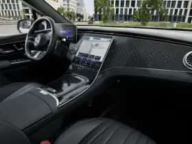 Mercedes-Benz EQS thumbnail 2