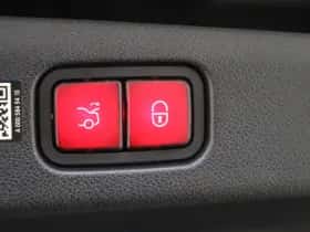 Mercedes-Benz E-Klasse thumbnail 32