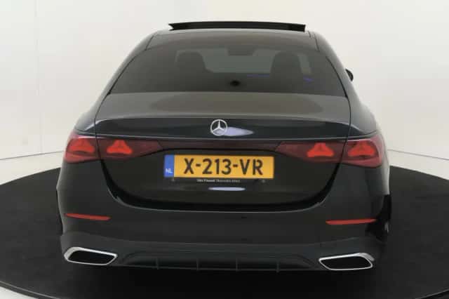Mercedes-Benz E-Klasse (2024) thumbnail 9