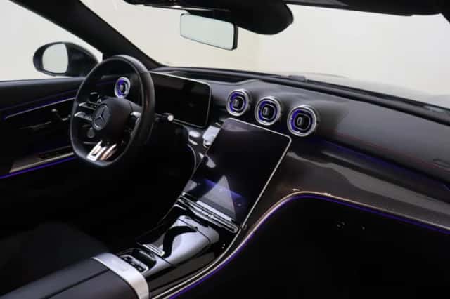 Mercedes-Benz CLE (2025) thumbnail 3