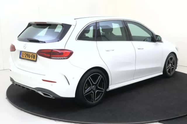 Mercedes-Benz B-Klasse (2020) thumbnail 2