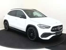 Mercedes-Benz GLA thumbnail 2