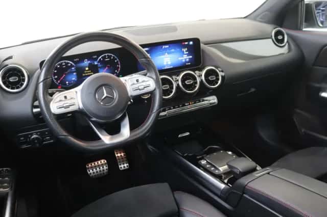Mercedes-Benz GLA (2020) thumbnail 13