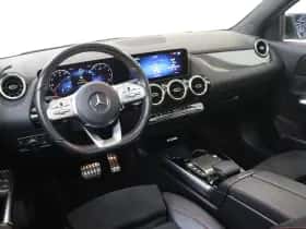 Mercedes-Benz GLA thumbnail 13