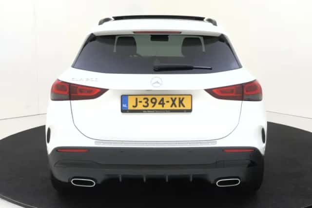 Mercedes-Benz GLA (2020) thumbnail 7