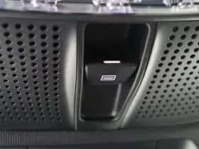 Mercedes-Benz E-Klasse (2018) thumbnail 26