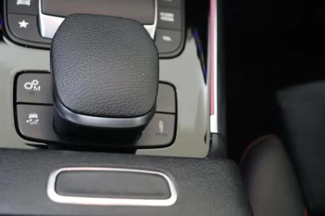 Mercedes-Benz GLB-Klasse (2020) thumbnail 32