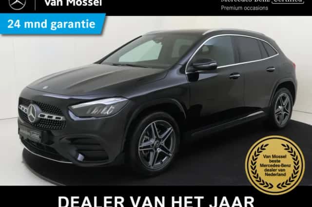 Mercedes-Benz GLA (2024) thumbnail 1