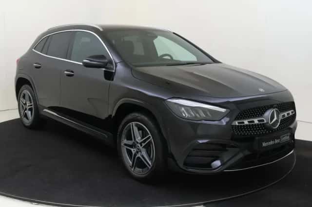 Mercedes-Benz GLA (2024) thumbnail 2