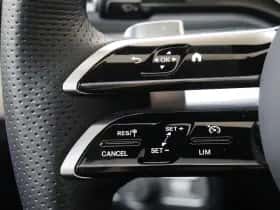 Mercedes-Benz GLE thumbnail 13